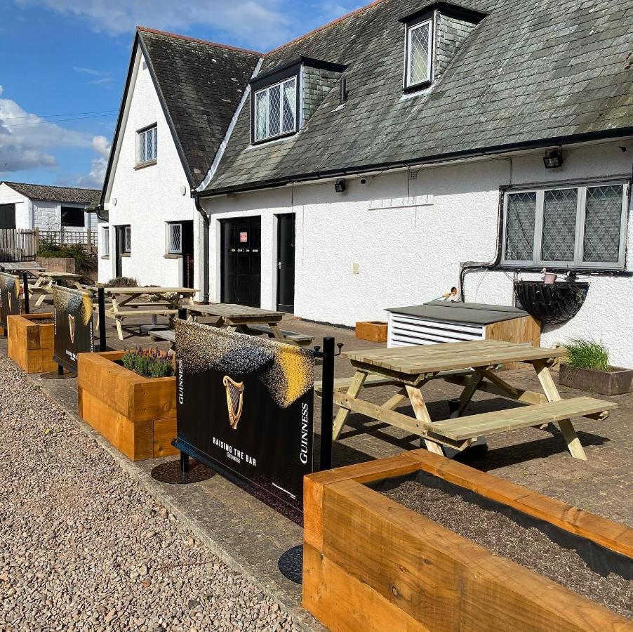 Hunters Lodge Hotel Gretna Green Buitenkant foto